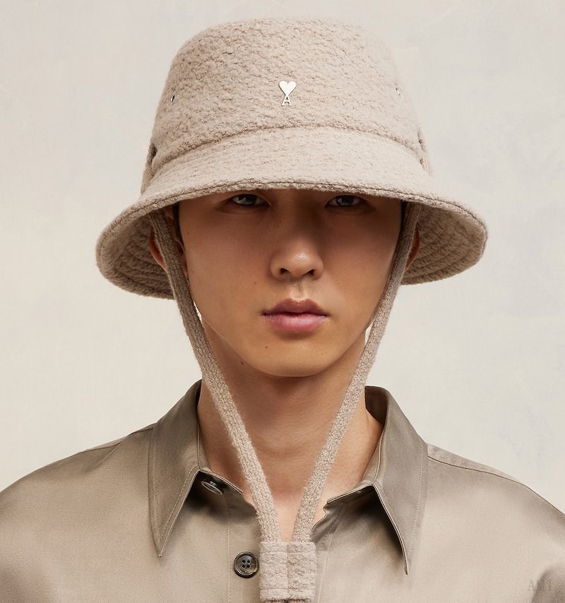 Ami Paris Ami De Coeur Bucket Hat With String Beige Femme | KXU-95772985